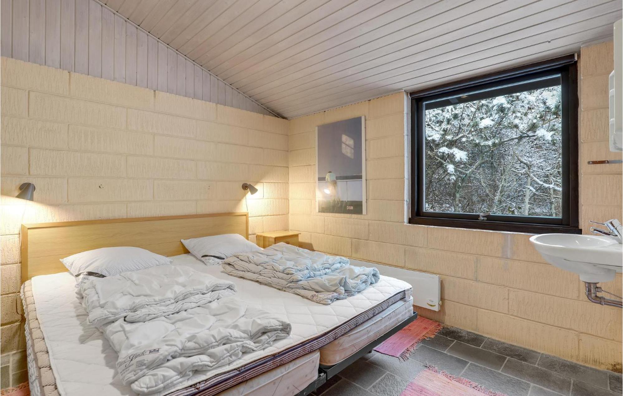 3 Bedroom Awesome Home In Neksø Dış mekan fotoğraf