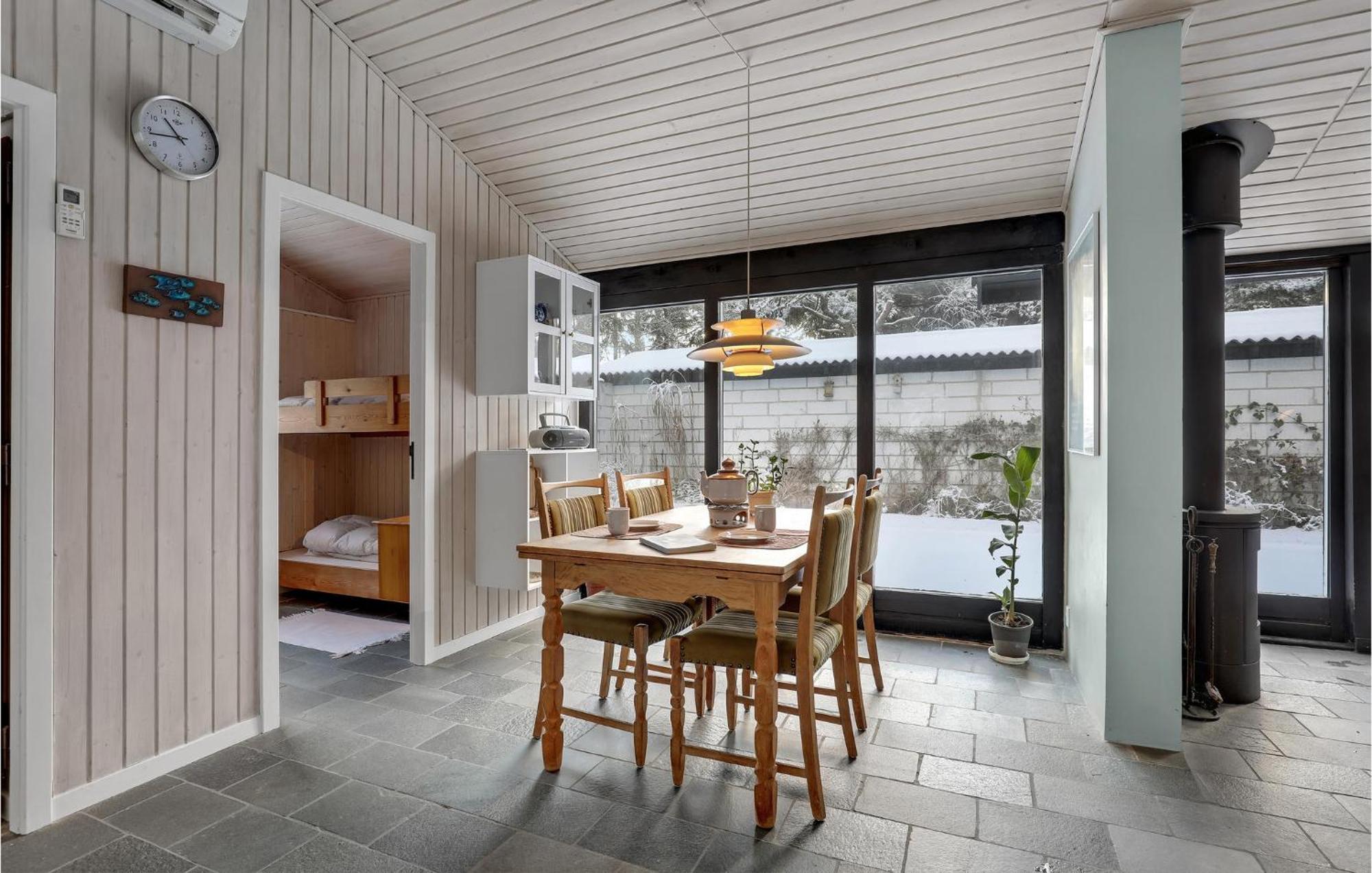 3 Bedroom Awesome Home In Neksø Dış mekan fotoğraf
